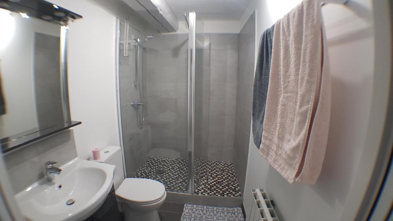 Appartement Avec Jardin Hyper Entre Валенсиен Екстериор снимка